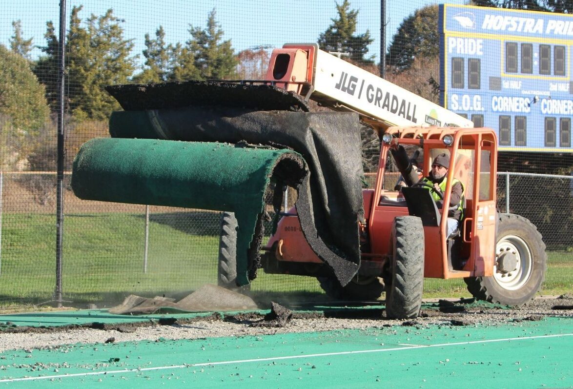 hofstra university turf